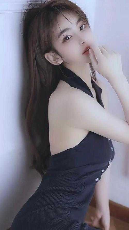 土匪袭村时，他在陪白月光看电影吴明洋张双锁全章节小说