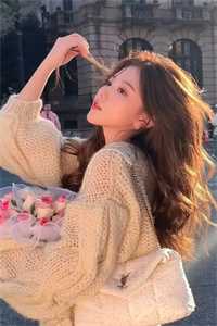 女儿手术差四千，老公却在给青梅挑百万项链无删减全文