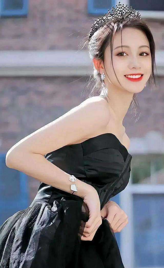 一人一剑灭苍生叶无双东方浩小说