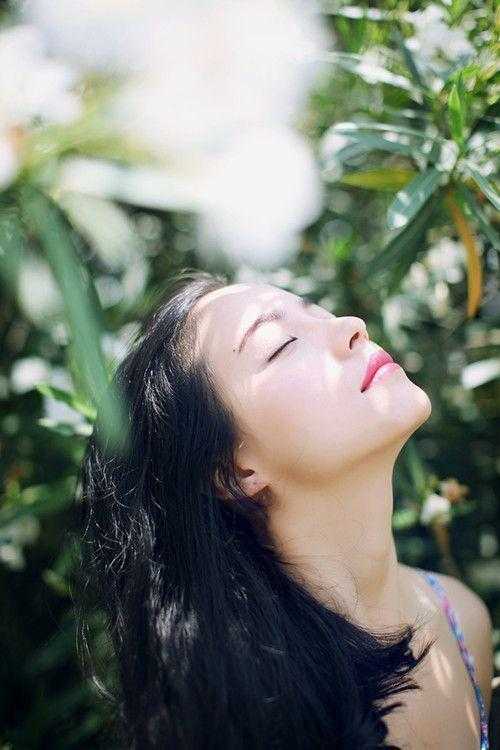 我在大巴车上晕到吐，男友包机陪未婚妻环游世界储易储狗 全集